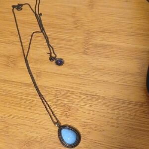 Elegant Blue Pendant Necklace
